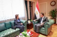 عبدالغفار يبحث مع المدير الإقليمي تعزيز التعاون الصحي في ملفات المبادرات والتحول الرقمي