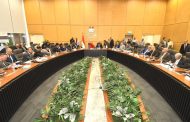 الشربيني يؤكد أهمية التواصل والتكامل بين السلطتين التنفيذية والتشريعية