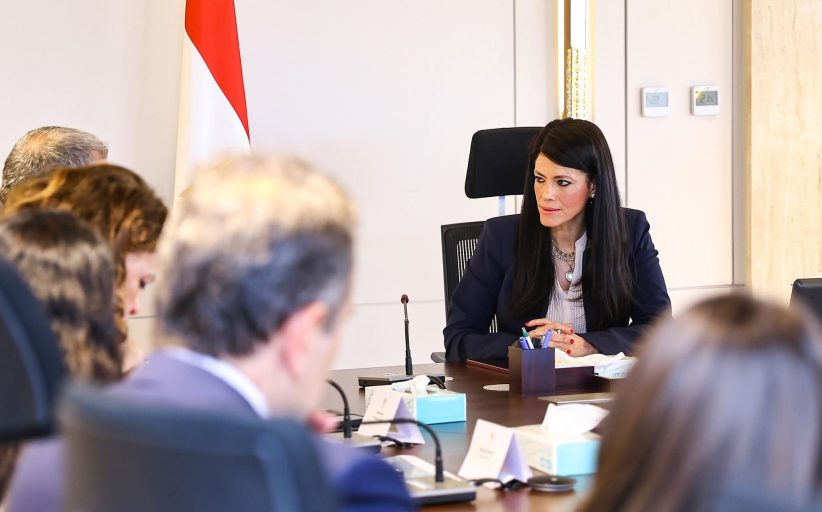 المشاط تتابع مع البنك الأوروبي مخرجات المؤتمر الدولي لإعادة هيكلة النظام المالي العالمي