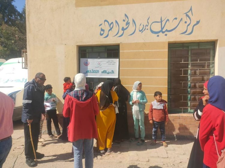 قافلة طبية مجانية تخدم أهالي كبريت الخواطرة بمحافظة السويس