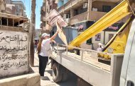 أسيوط تواصل حملات إزالة الإعلانات غير المرخصة لحماية المال العام