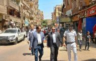 السكرتير المساعد لمحافظة سوهاج يشن حملة لرفع الإشغالات وضبط مركبات التوك توك