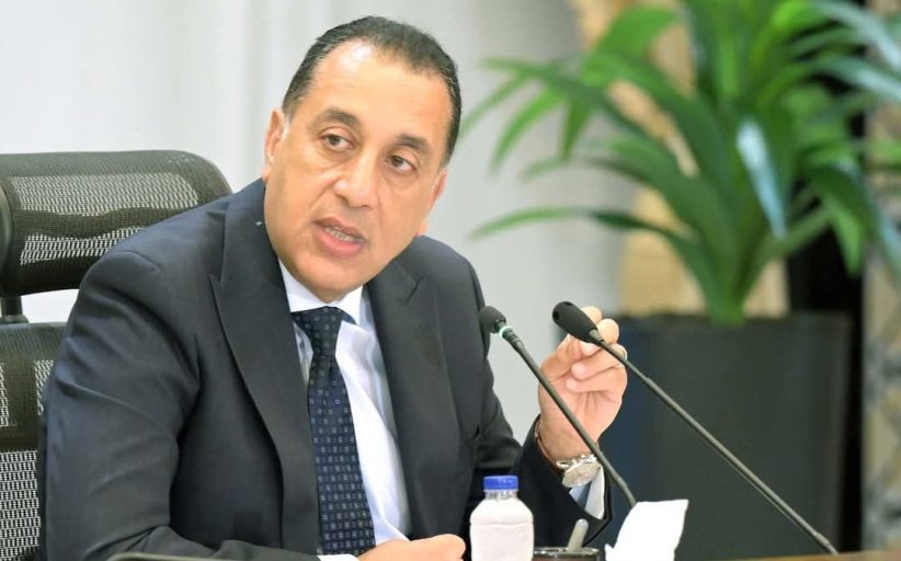 رئيس الوزراء يتفقد المشروعات التنموية والخدمية بالإسكندرية