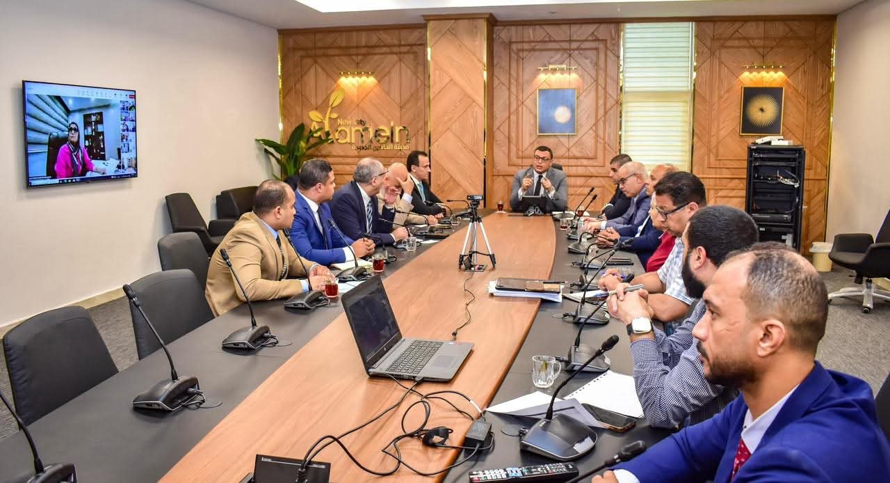 الشربيني يشدد بصيانة الطرق وتطبيق معايير السلامة والصحة المهنية