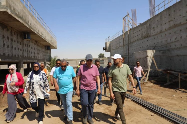 محافظ المنيا يتفقد محطة مياه علي باشا حلمي بمركز مطاي