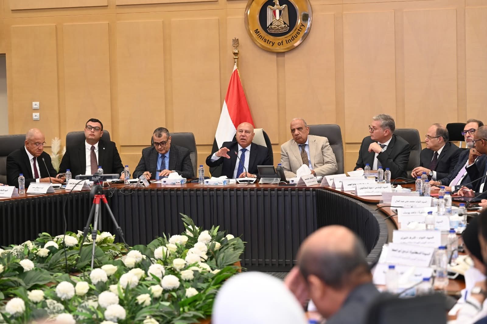 وزير النقل يوجه بضرورة تفعيل الشباك الواحد للإجراءات بهيئة التنمية الصناعية