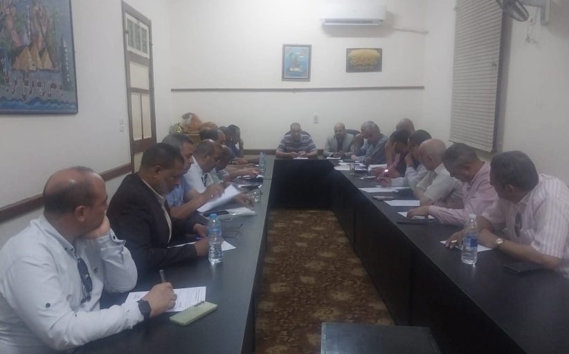 محافظ أسيوط يشدد على جاهزية المدارس لاستقبال العام الدراسي الجديد