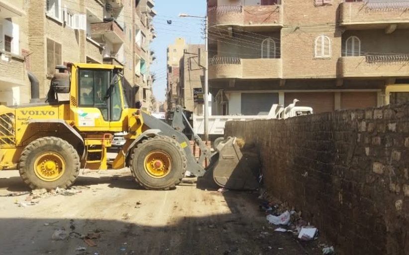 محافظ أسيوط يشدد على رفع القمامة وإعادة المظهر الحضاري بأبوتيج