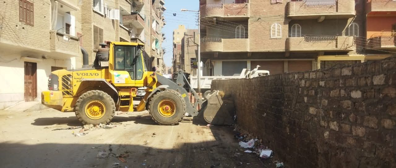 محافظ أسيوط يشدد على رفع القمامة وإعادة المظهر الحضاري بأبوتيج