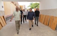 محافظ أسيوط يتفقد مبادرة إعادة تدوير الرواكد الخشبية بمدرسة الزخرفية