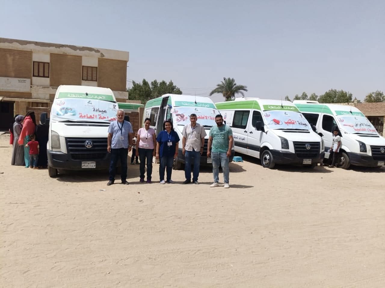 الصحة بالمنيا تنظم قافلة طبية في قرية الهمة بمطاي مجانًا