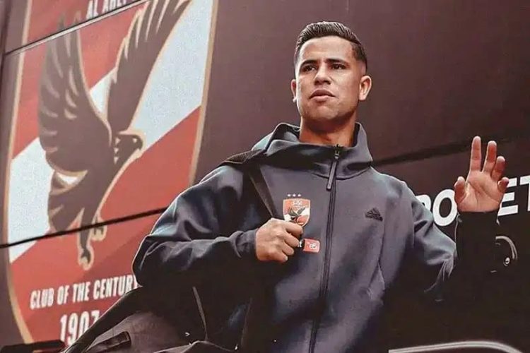 الأهلي يوافق على إعارة رضا سليم لسيراميكا بشرط مالي خاص