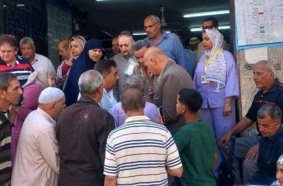 محافظ الدقهلية يفاجئ عيادة جديلة لمتابعة جودة الخدمات