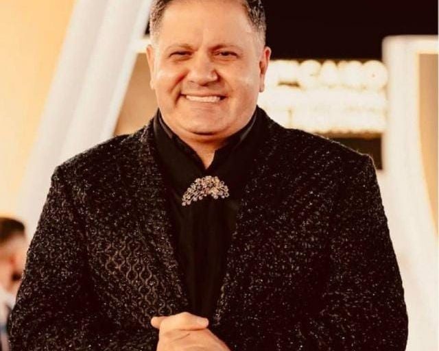 إدوارد يكشف عن أصعب لحظات حياته في ظهوره مع إسعاد يونس