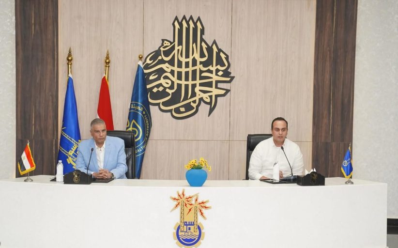 السبكي يتابع مستجدات التشغيل الرسمي لمنظومة التأمين الصحي الشامل بأسوان