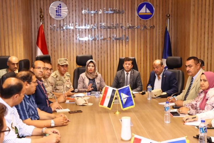 نائب محافظ دمياط تترأس اجتماعًا لتنسيق مشروع الصقر 2025