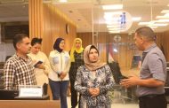 شيماء الصديق تتابع جاهزية خطوط الطوارئ من مركز السيطرة بدمياط