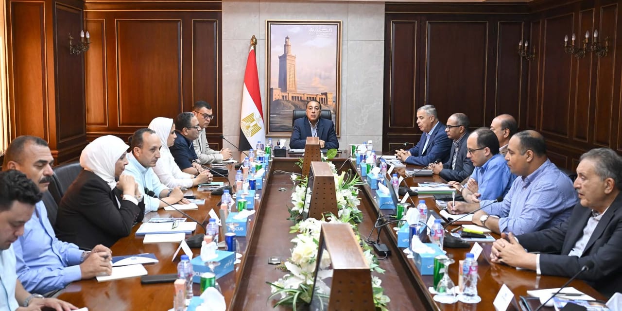 مدبولى يؤكد دعمه لأي شراكة بين الدولة والقطاع الخاص والمجتمع المدني