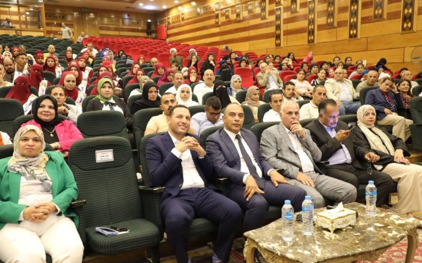 محافظ المنيا: المدارس الحقلية أداة فعالة لتمكين الفلاح وتحقيق التنمية الريفية
