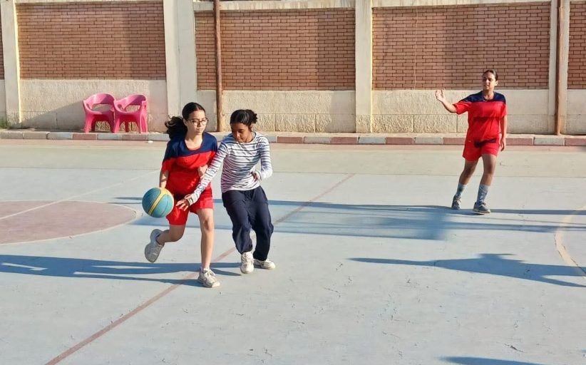 الجيزة تدعم الفتيات رياضيًا بتدريب أسبوعي لكرة السلة