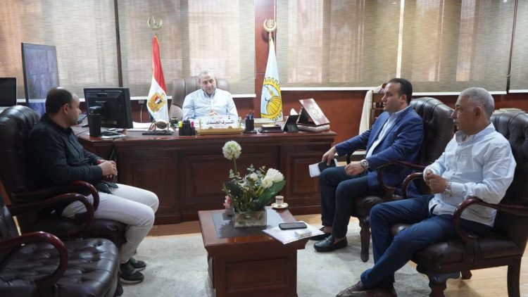 محافظ الغربية يبحث مع نواب البرلمان أولويات المواطنين وخطط التنمية