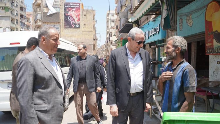 محافظ الغربية يتفقد كفر الزيات ويوجه بتسريع مشروعات التطوير وتحسين الخدمات