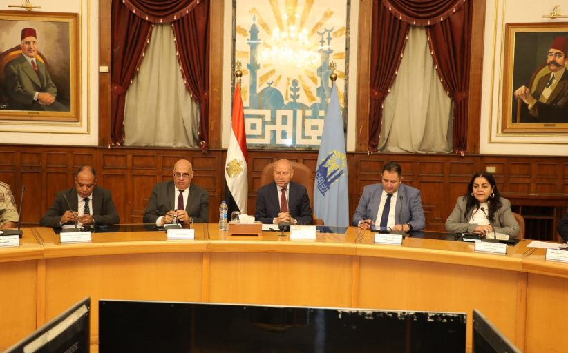محافظ القاهرة يوجه بتأمين المقرات الانتخابية وتوفير الراحة للناخبين