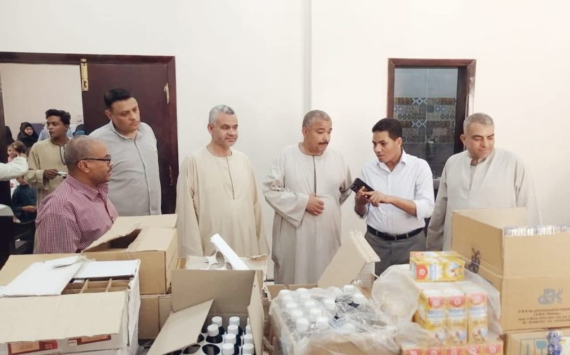 الصحة بالأقصر تكثف جولاتها لمتابعة القوافل والخدمات بالمناطق الريفية