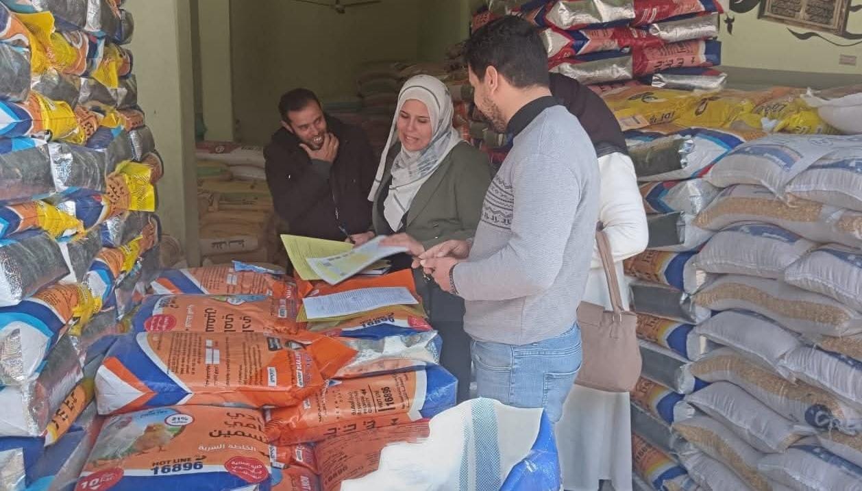 الزراعة توجه باستمرار الحملات المكثفة على مخازن الأعلاف وخاماتها على مستوى الجمهورية