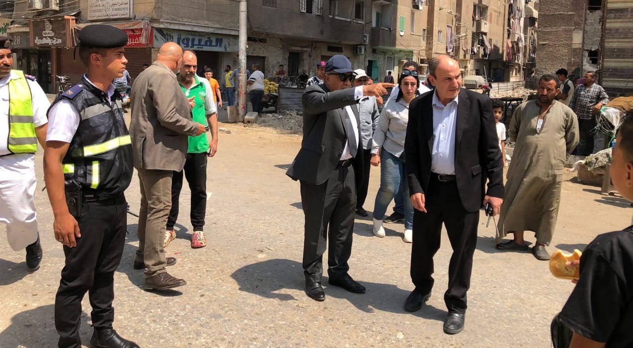 محافظ الدقهلية يتفقد شوارع المنصورة ويوجه بإخلاء شارع الجلاء من الإشغالات