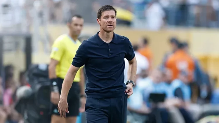 تشابي ألونسو يعترف بأخطاء ريال مدريد بعد السقوط القاسي أمام باريس