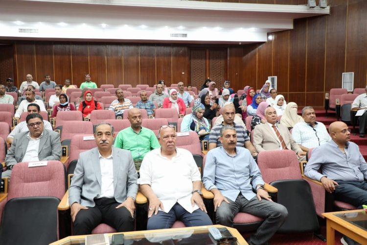 الغردقة تناقش مخطط 2030 لتطوير السياحة والخدمات والبنية التحتية