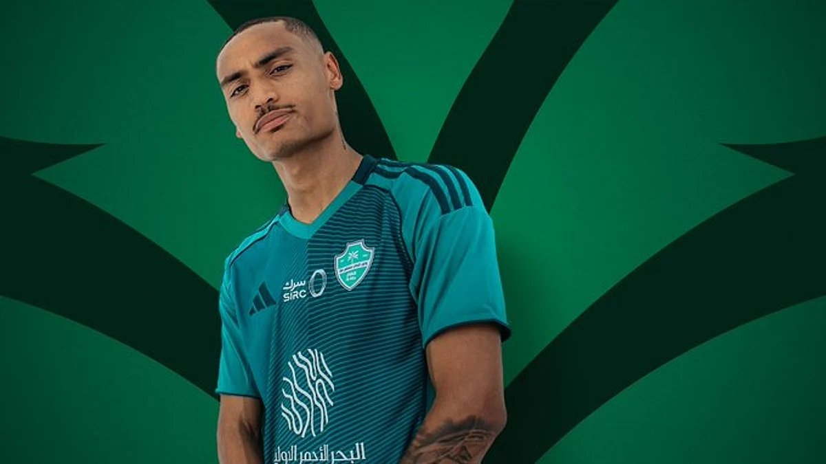 الأهلي يعلن التعاقد مع نجم شتوتجارت إينزو ميلوت