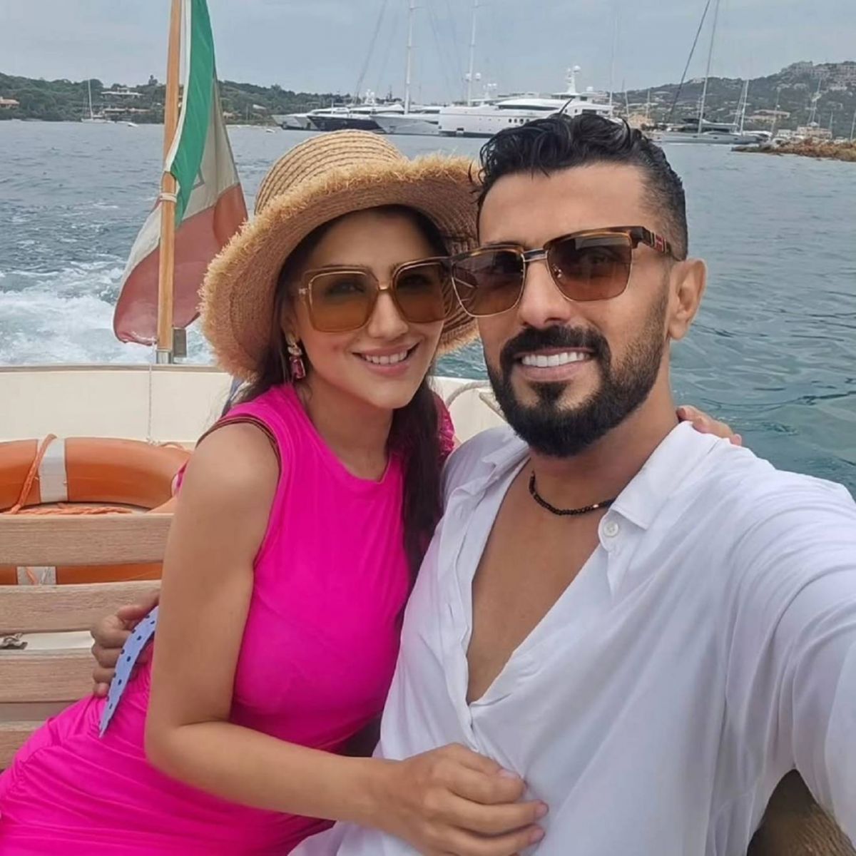 مي عمر تحتفل بعيد ميلاد زوجها محمد سامي بهدية بالملايين