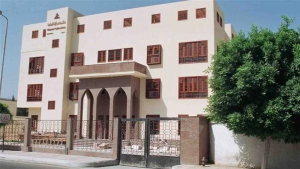 مكتبة مصر العامة المتنقلة تواصل جولاتها الثقافية