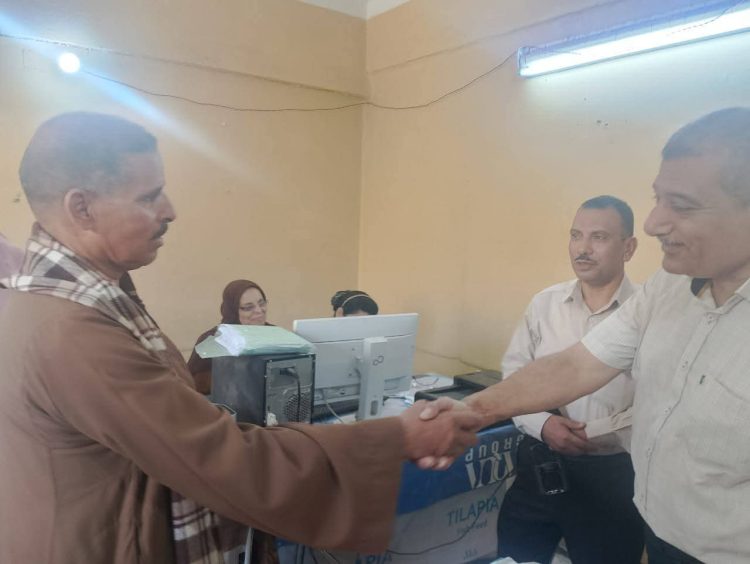 محافظ أسيوط يؤكد أهمية متابعة العمل بالإدارات والقطاعات الخدمية