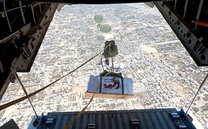المتحدث العسكري: مصر تواصل أعمال الإسقاط الجوى للمساعدات الإنسانية على قطاع غزة