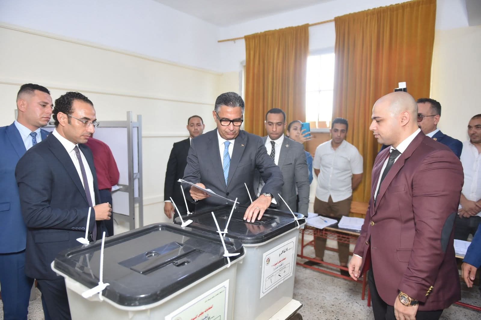 فاروق يؤكد على أهمية المشاركة الإيجابية في هذا الاستحقاق الدستوري
