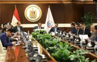 وزير الصحة يتابع ملف المساهمة التكافلية بمنظومة التأمين الصحي الشامل