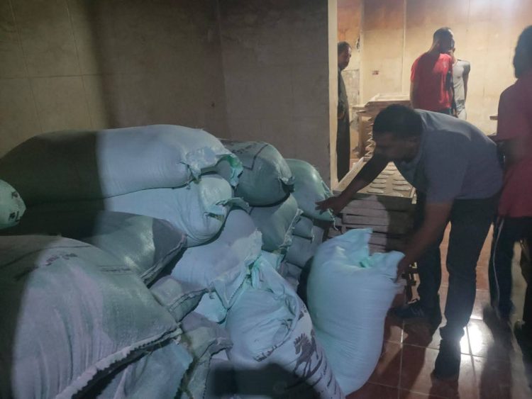 الدقهلية تضبط 2 طن دقيق مدعم قبل بيعها بالسوق السوداء وتحرر 77 مخالفة تموينية