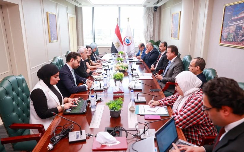 وزير الصحة تقديم المساعدات الطبية للأشقاء الفلسطينيين في قطاع غزة