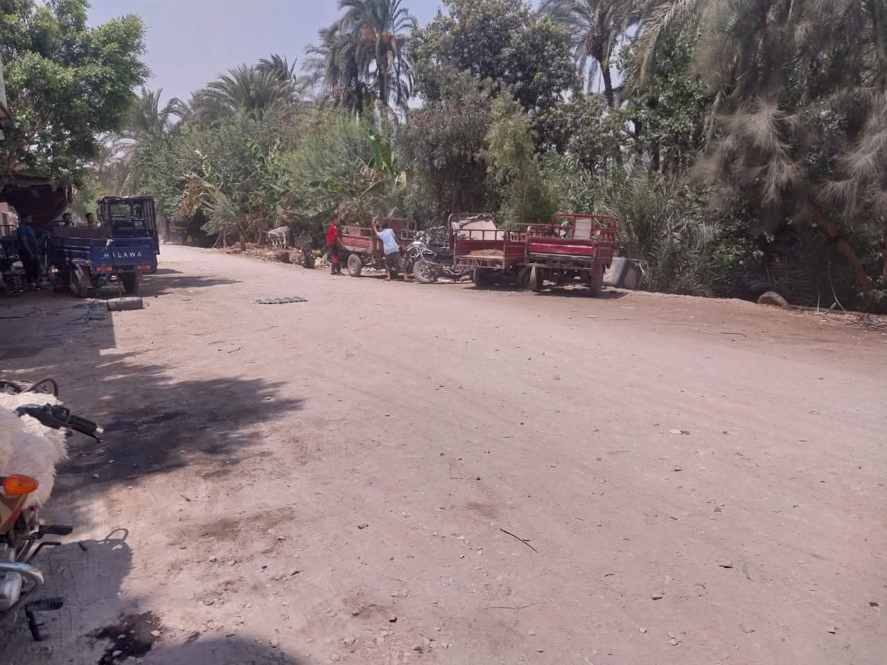 محافظ أسيوط يؤكد حرصه الدائم على تطوير الخدمات المقدمة للمواطنين