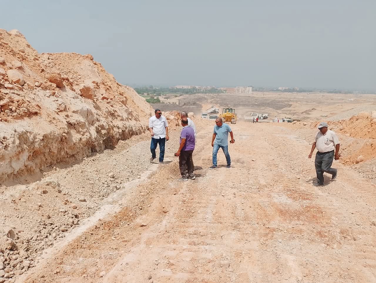 محافظ أسيوط يعلن تنفيذ المحور التنموي الجديد لفتح آفاق استثمارية واسعة
