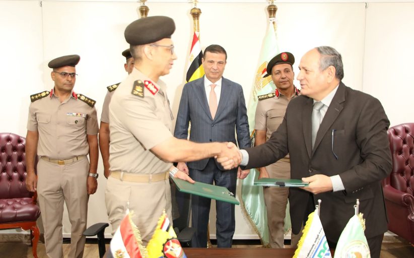 فاروق يشهد توقيع بروتوكول تعاون بين مركز البحوث الزراعية والكلية الفنية العسكرية
