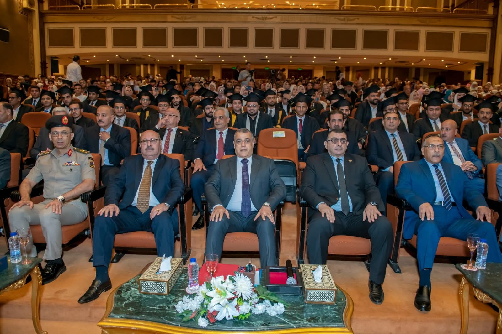 وزير الدولة للإنتاج الحربي يشهد حفل تخرج دفعة جديدة من الأكاديمية المصرية