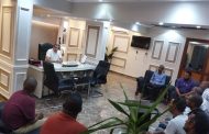 رئيس الأقصر يوجّه مشرفي الوردية الليلية لتكثيف جهود النظافة بالمدينة