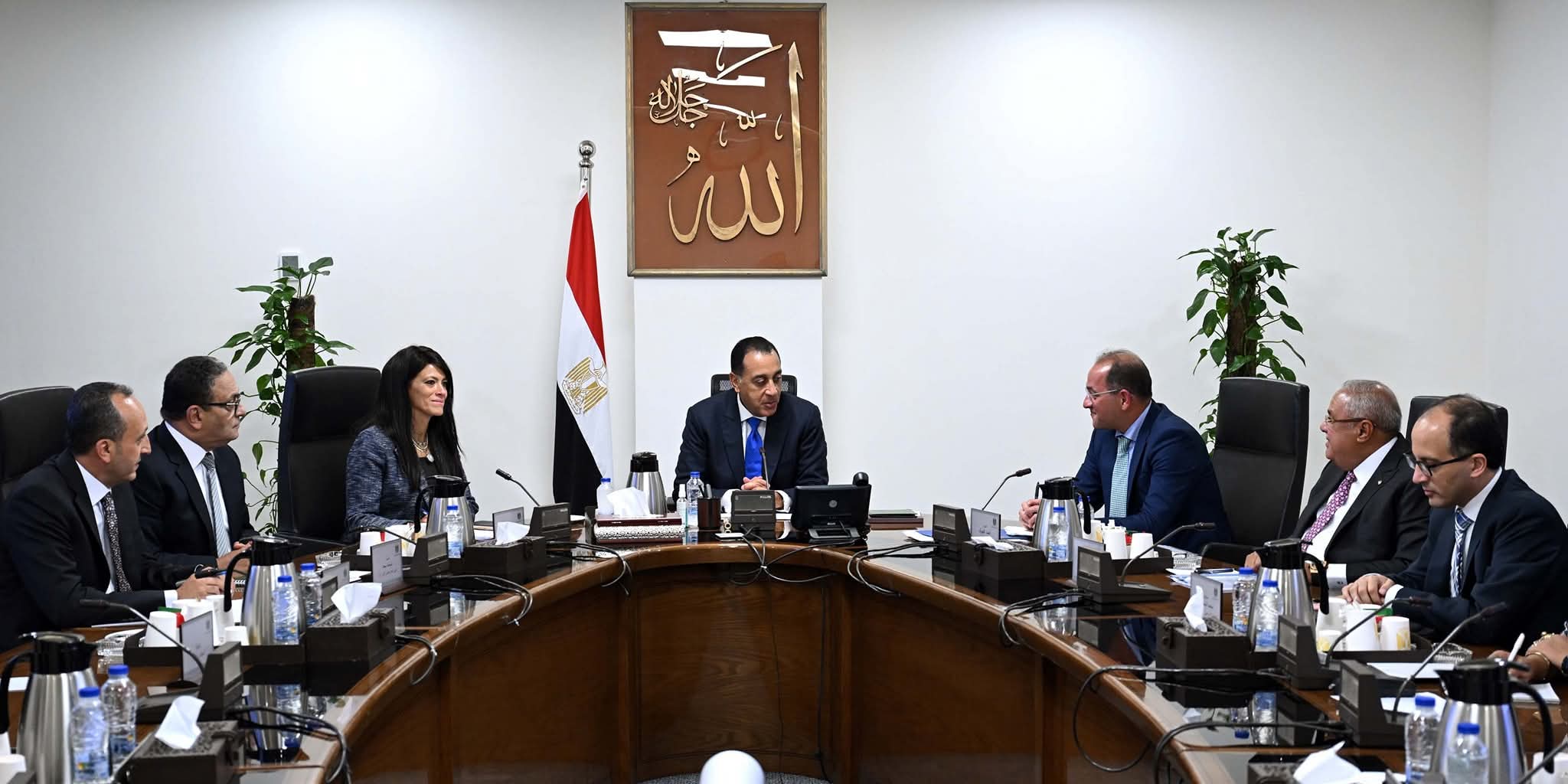 رئيس الوزراء يتابع آليات تنفيذ قانون تنظيم بعض الأحكام الخاصة بملكية الدولة