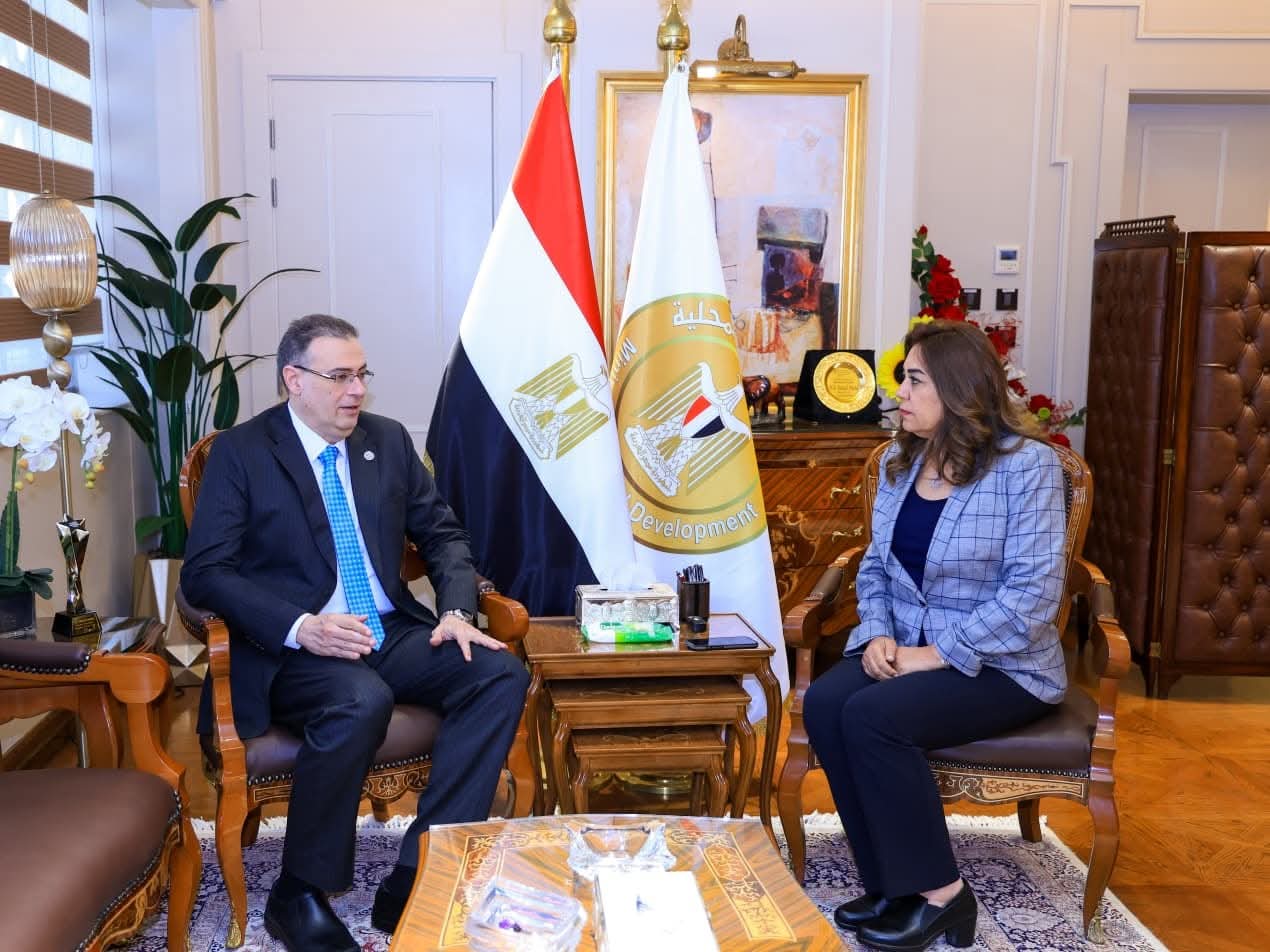 وزيرة التنمية تبحث مع رئيس الجهاز المركزي مجالات التعاون المشتركة
