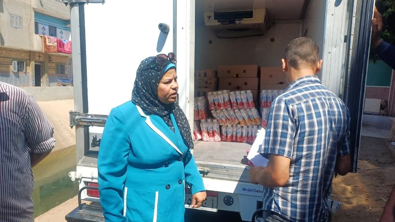 صحة المنيا تضبط وتعدم أكثر من 850 كجم أغذية فاسدة بسمالوط وبني مزار