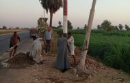 تدخل عاجل لإصلاح عمود كهرباء مائل على الطريق السريع بإسنا حفاظًا على الأرواح